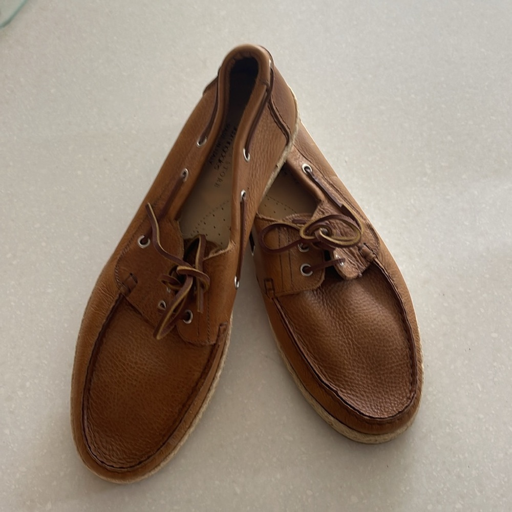 NWOT Bloomingdale’s brand Men’s tan supple leather espadrille boat shoe size 11. - Picture 3 of 10
